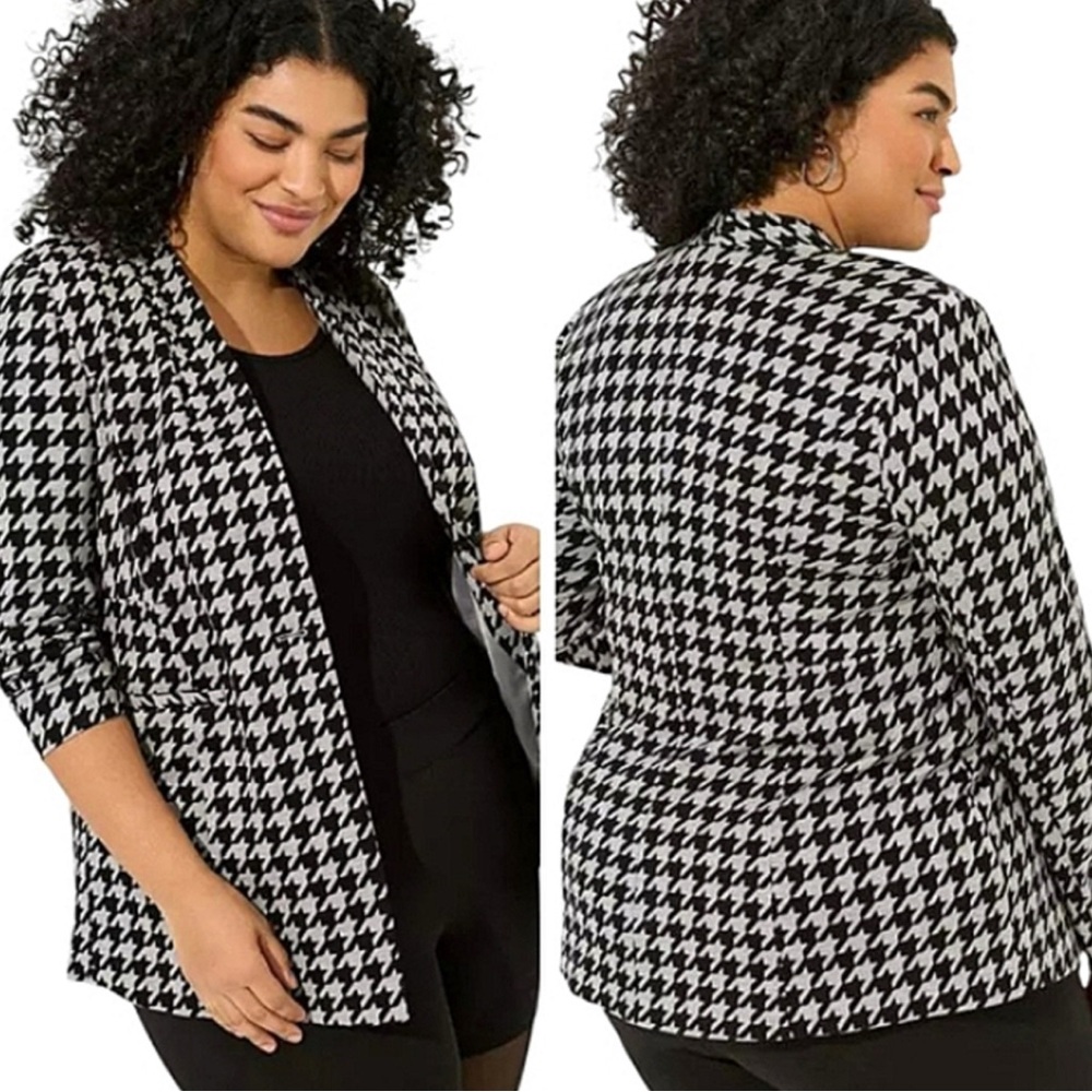 Torrid Black and White Houndstooth Blazer size 14/16